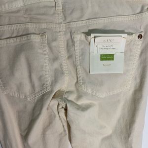 Cute off white jeans Anthropology